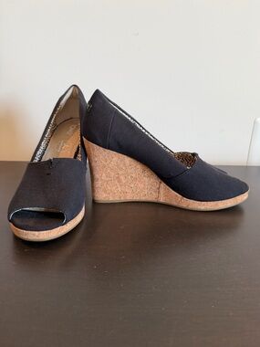 Toms Black Canvas Cork Wedge Peep-Toe